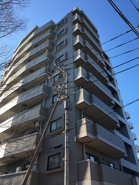 フェイム東神奈川の外観