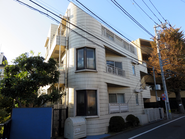 クィーポ喜多見の外観