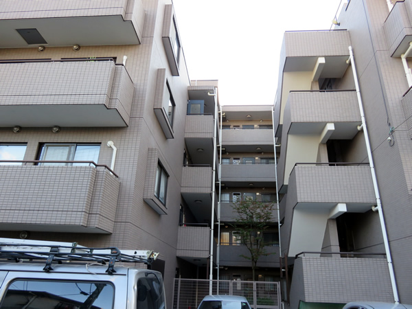 藤和シティコープ喜多見の外観