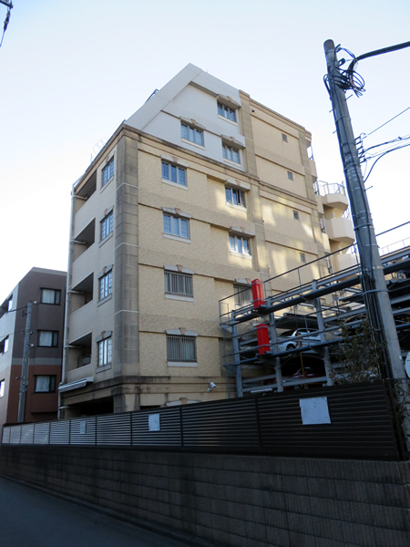 グランシティ喜多見ベラルージュの外観