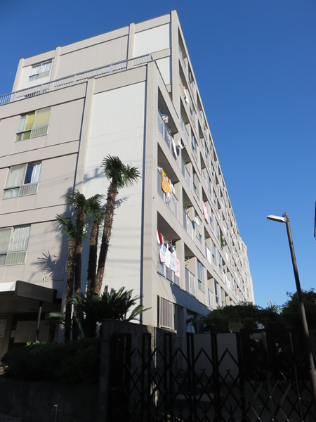 狛江第2コーポラスの外観