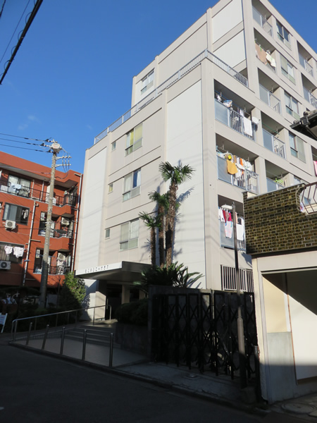 狛江第2コーポラスの外観