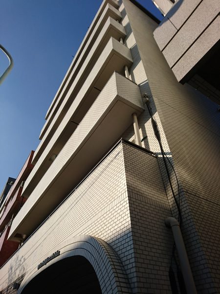 オリエンタル南麻布の外観