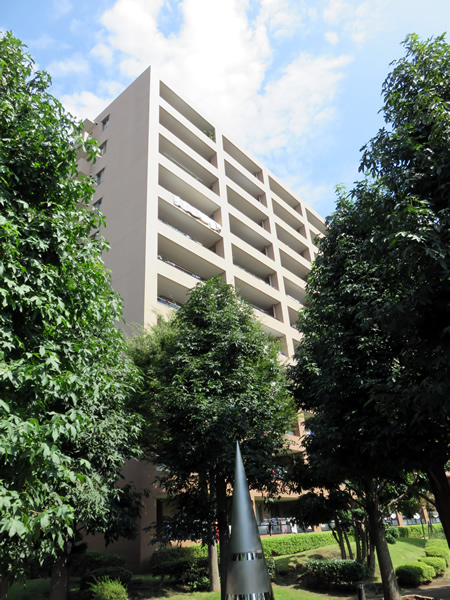 エステスクエアさがみ野イーストガーデンの外観