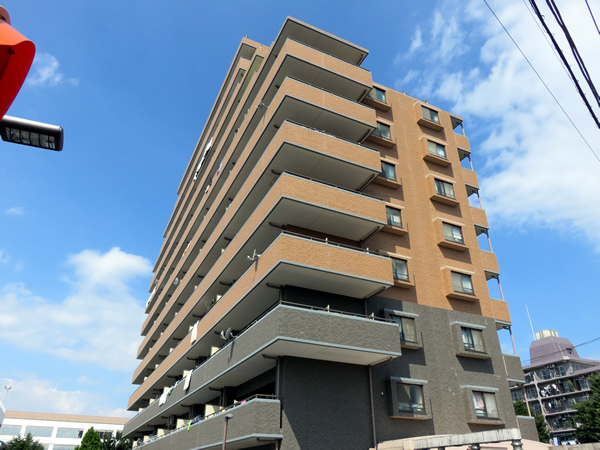 ヴァンテーヌひばりが丘の外観