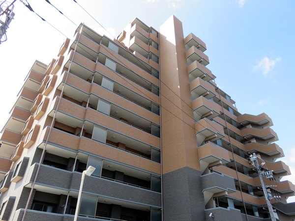 ヴァンテーヌひばりが丘の外観