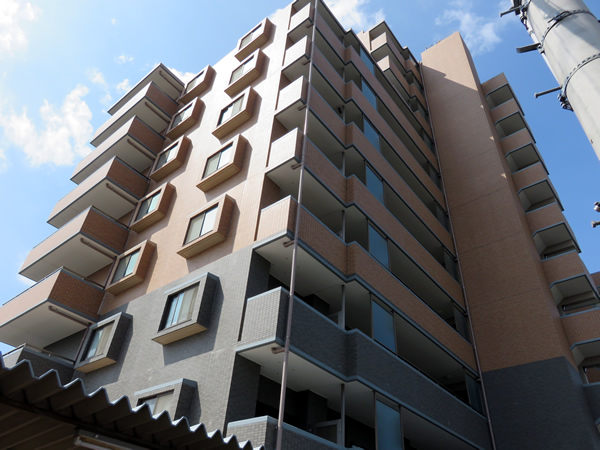 ヴァンテーヌひばりが丘の外観