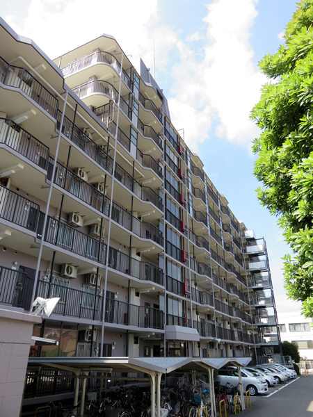 さがみ野サンハイツB棟の外観