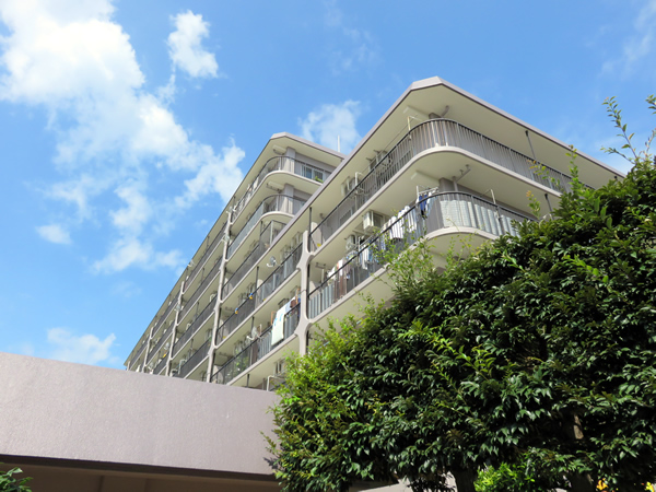 さがみ野サンハイツB棟の外観