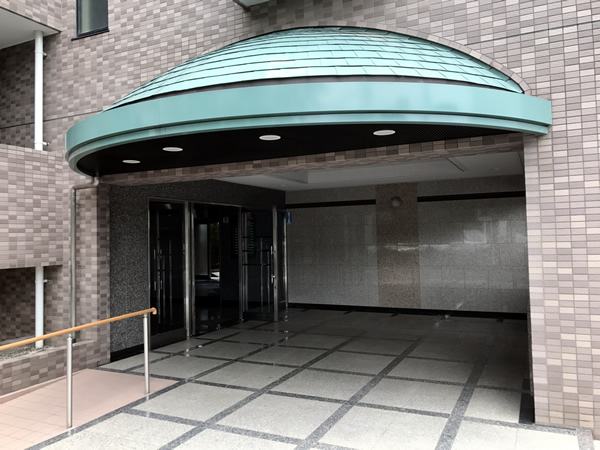 ダイアパレス千葉中央公園の外観