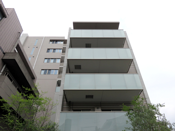 オープンレジデンシア南青山の外観