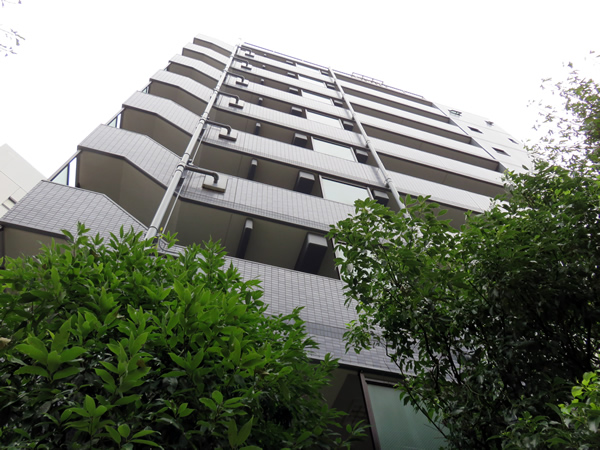 セザール池袋の外観