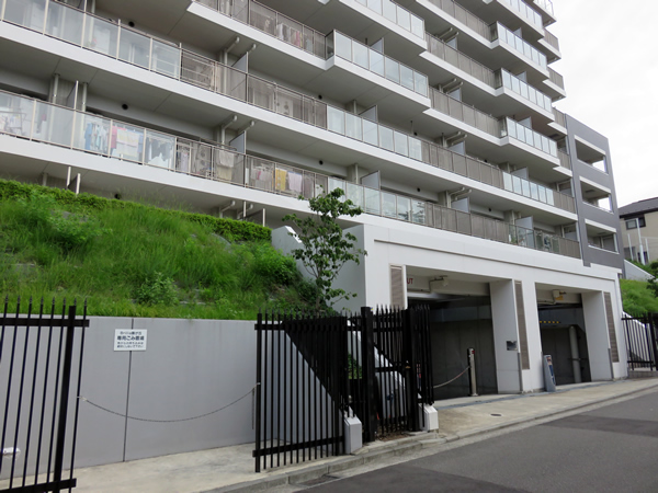 ブリリア藤が丘の外観