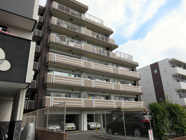 サンクレイドル藤が丘の外観