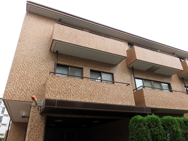 トーカンマンション南青山の外観