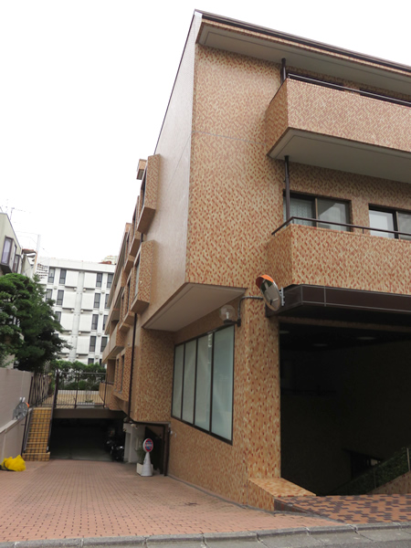 トーカンマンション南青山の外観