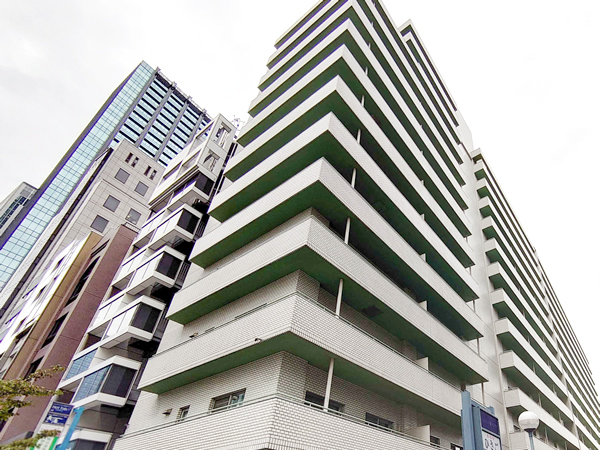 アルテール新宿の外観