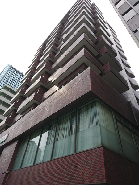 サンパレス新宿の外観