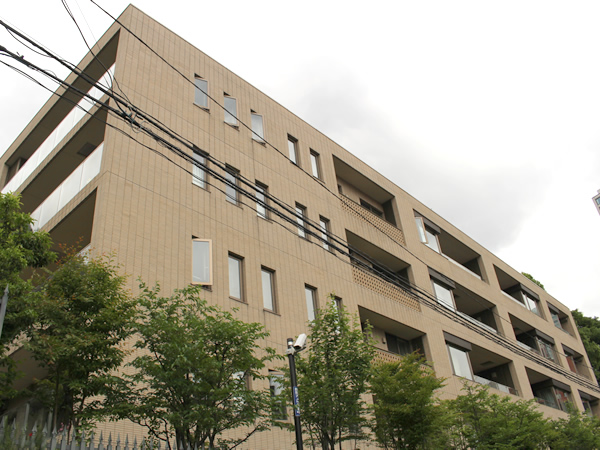 ウェリス麻布狸穴の外観