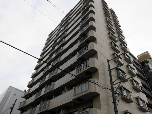 東急ドエルアルス相模原の外観