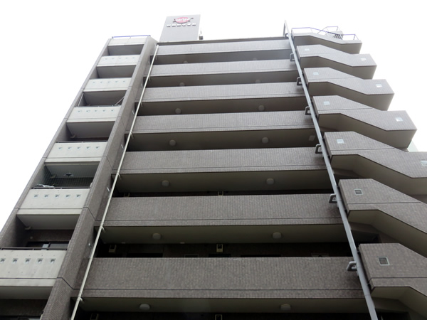 ドラゴンマンション相模原1番館の外観