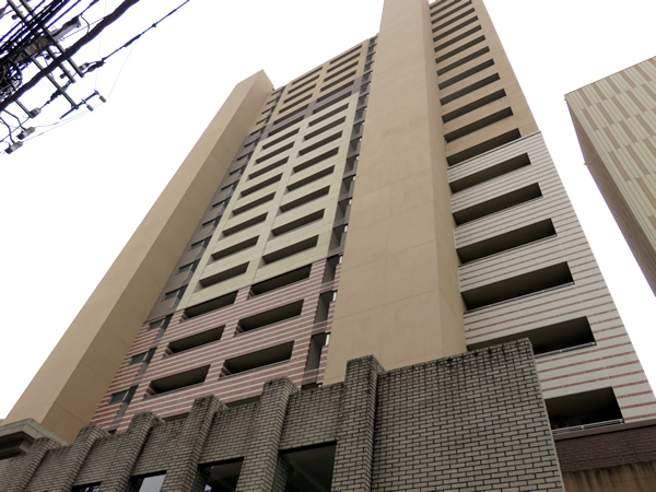 アデニウムタワー相模原の外観