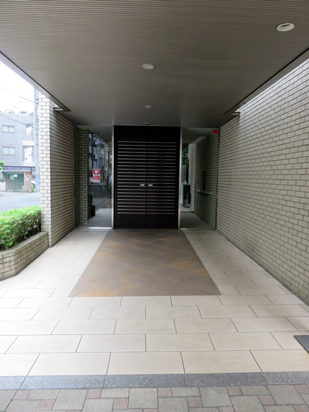 アデニウムタワー相模原の外観