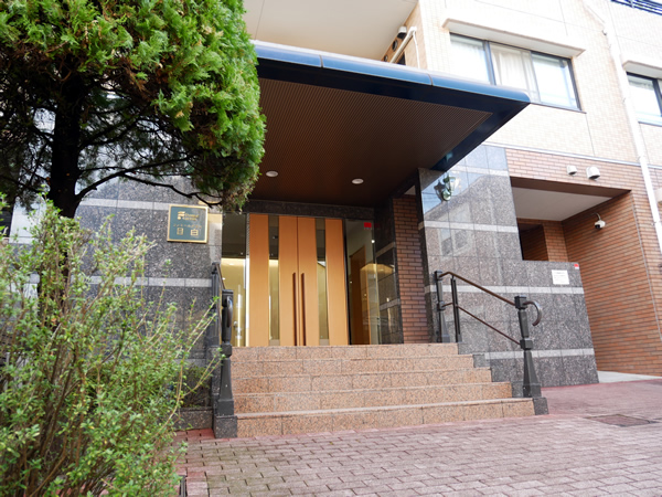 ファミールグラン目白の外観