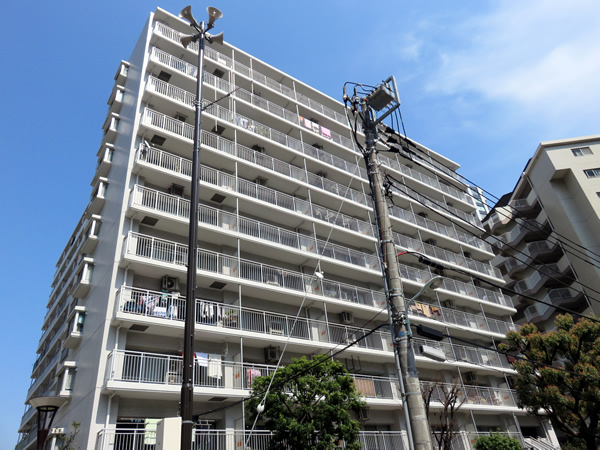 グローリア初穂御殿山の外観