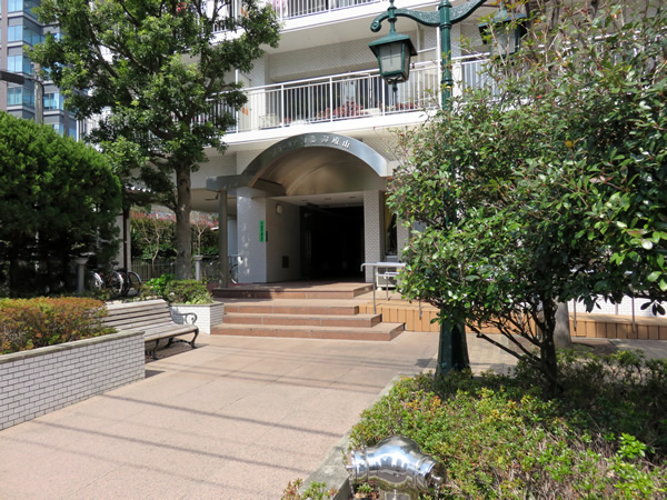 グローリア初穂御殿山の外観