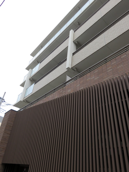 ドレッセ藤が丘の外観