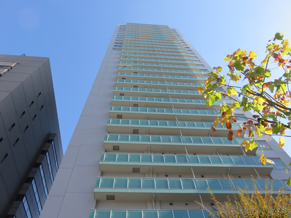 品川タワーフェイスの外観