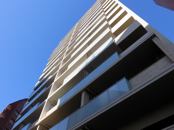 プラウド八王子明神町の外観