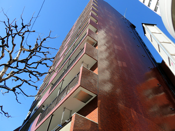 シャンボール第2八王子の外観