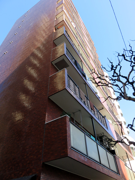 シャンボール第2八王子の外観