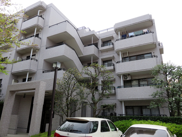 ロビーシティ相模大野５番街１６号棟の外観