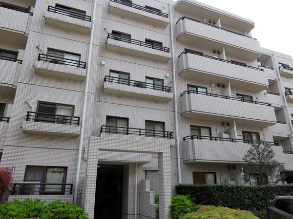 ロビーシティ相模大野５番街１５号棟の外観