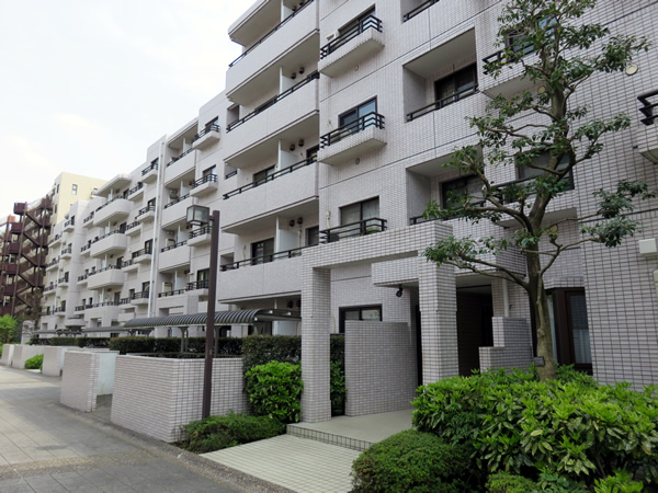 ロビーシティ相模大野５番街１４号棟の外観