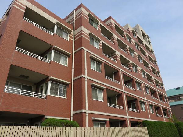 アデニウム町田の外観