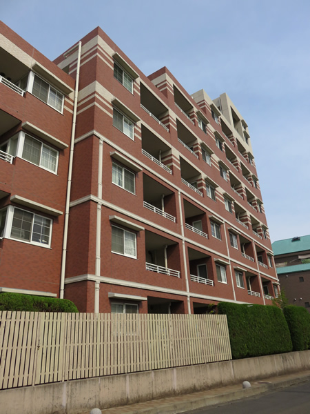 アデニウム町田の外観