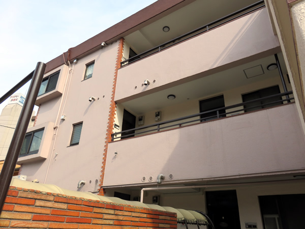 コーポウィンドミルの外観