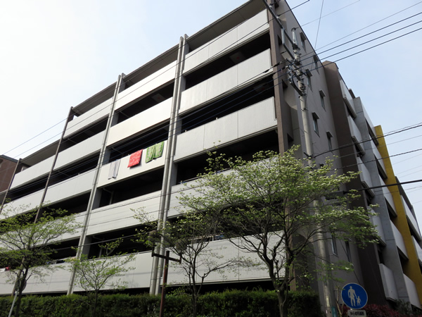 コアロード町田　花水木通りの外観