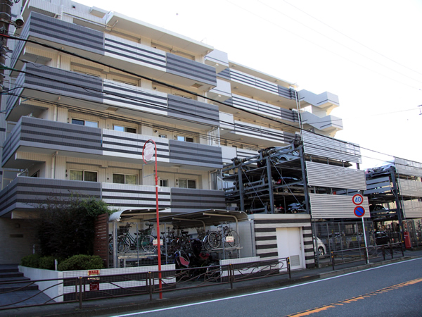 ベルドゥムール溝の口森林公園の外観