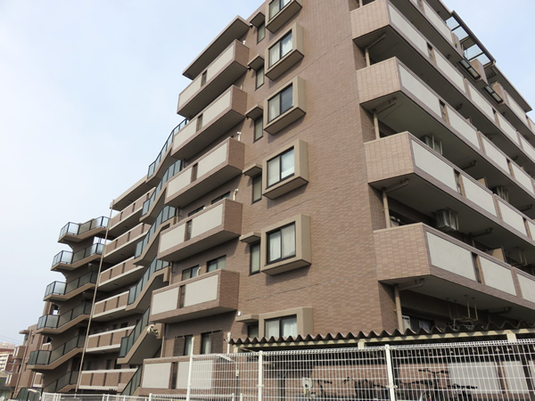 ライオンズヒルズ町田第2の外観