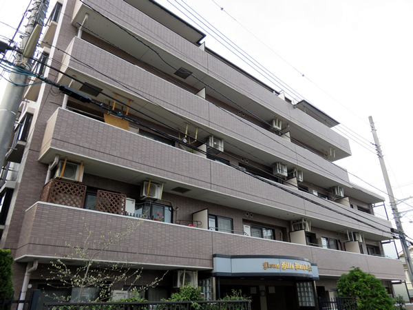 ライオンズヒルズ町田第3の外観