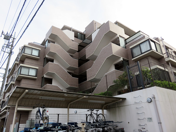 ライオンズヒルズ町田第3の外観