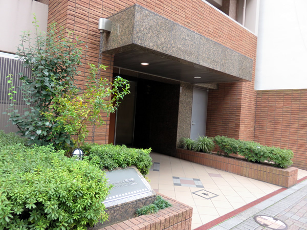 フリーディオ芝公園の外観