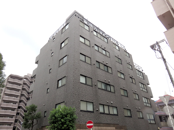 ブライト横浜根岸の外観