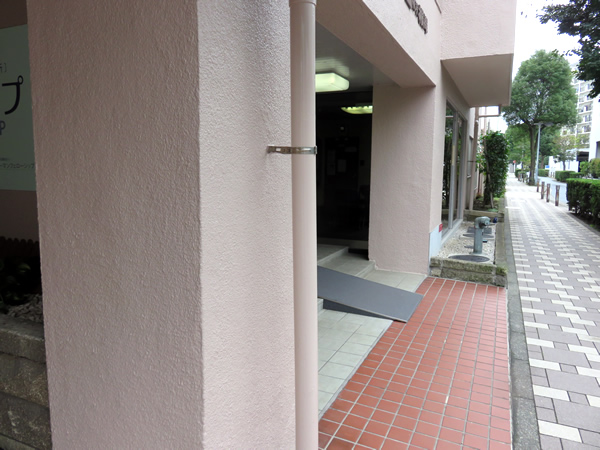 ニックハイム横浜根岸の外観