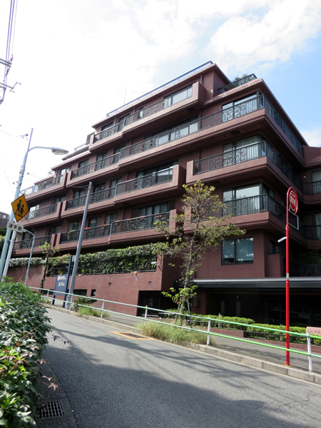 ドムス元麻布の外観